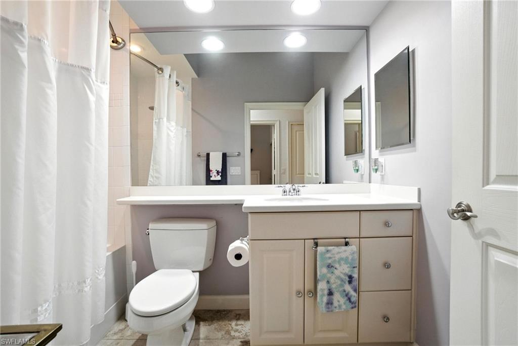 8565 Via Garibaldi CIR # 204