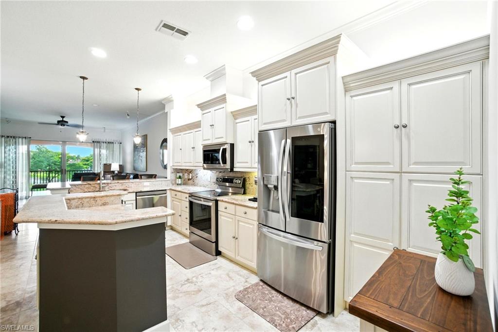 8565 Via Garibaldi CIR # 204