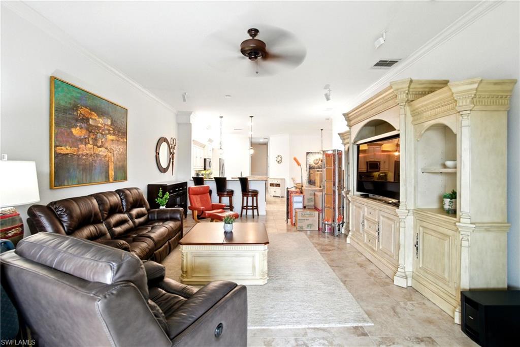 8565 Via Garibaldi CIR # 204