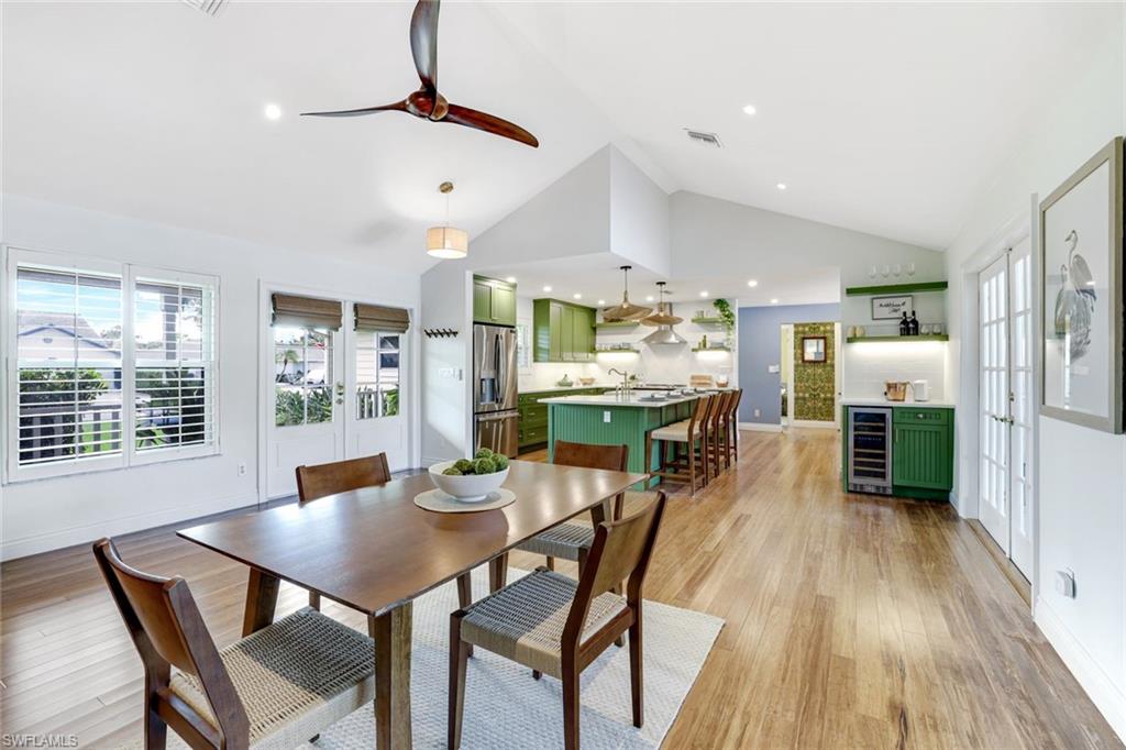 2319 Queens WAY