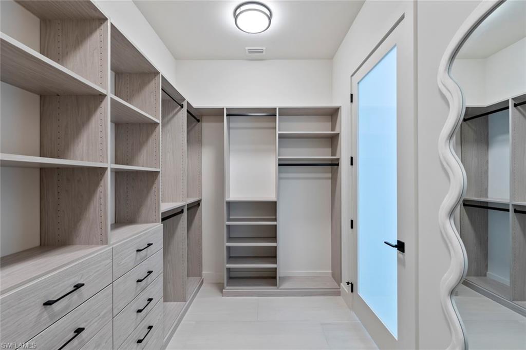 236 Allamanda WAY