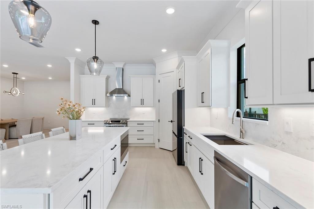 236 Allamanda WAY