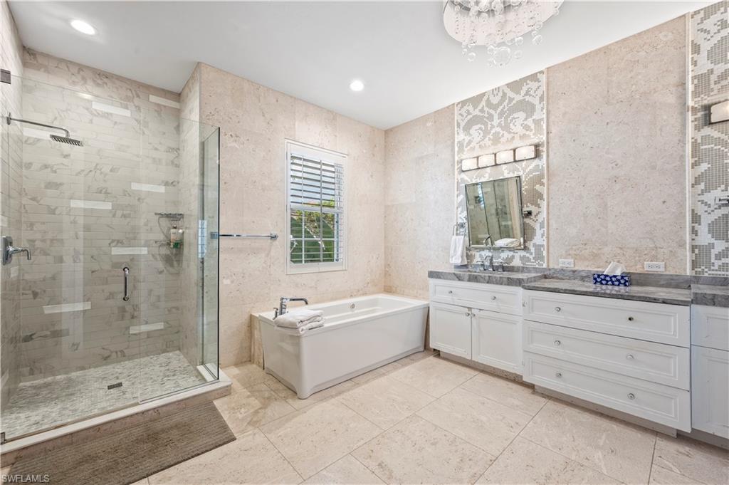 167 Colonade CIR