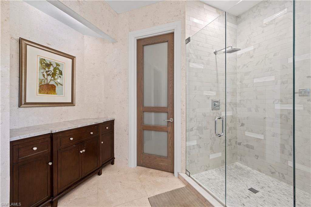 167 Colonade CIR