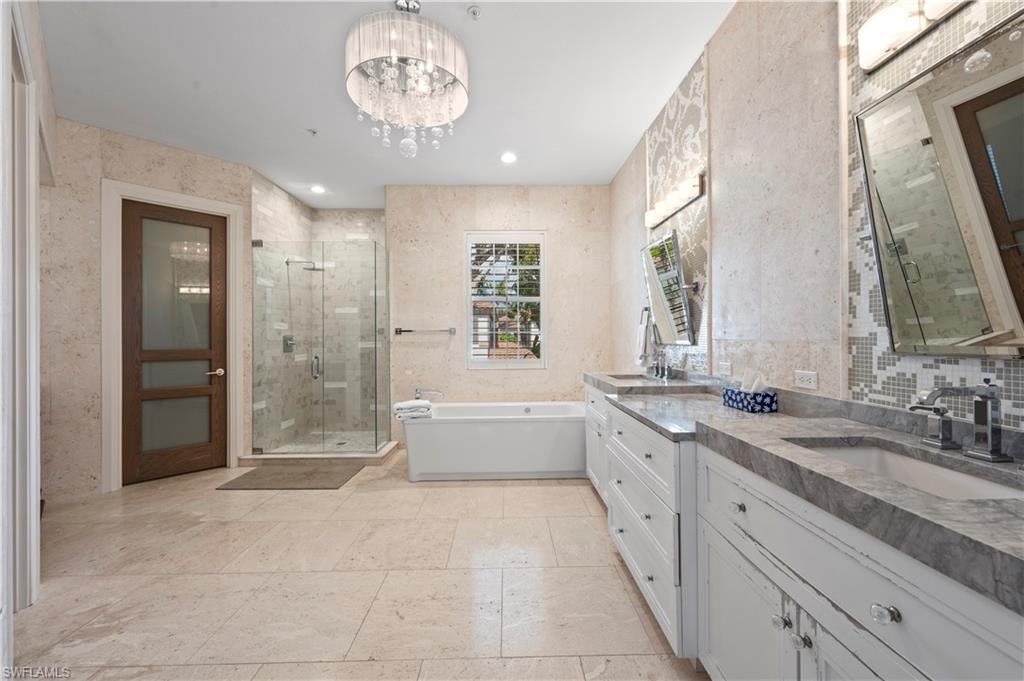 167 Colonade CIR