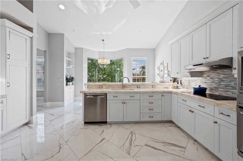 167 Colonade CIR