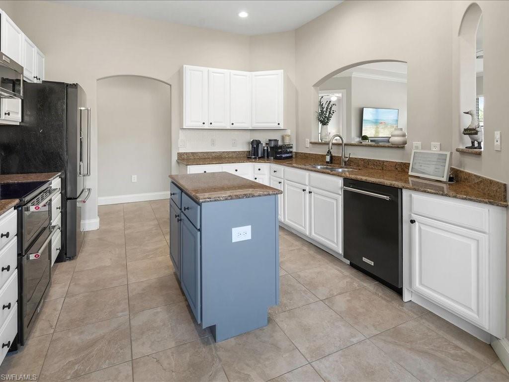 1276 Strada Milan LN # 4004