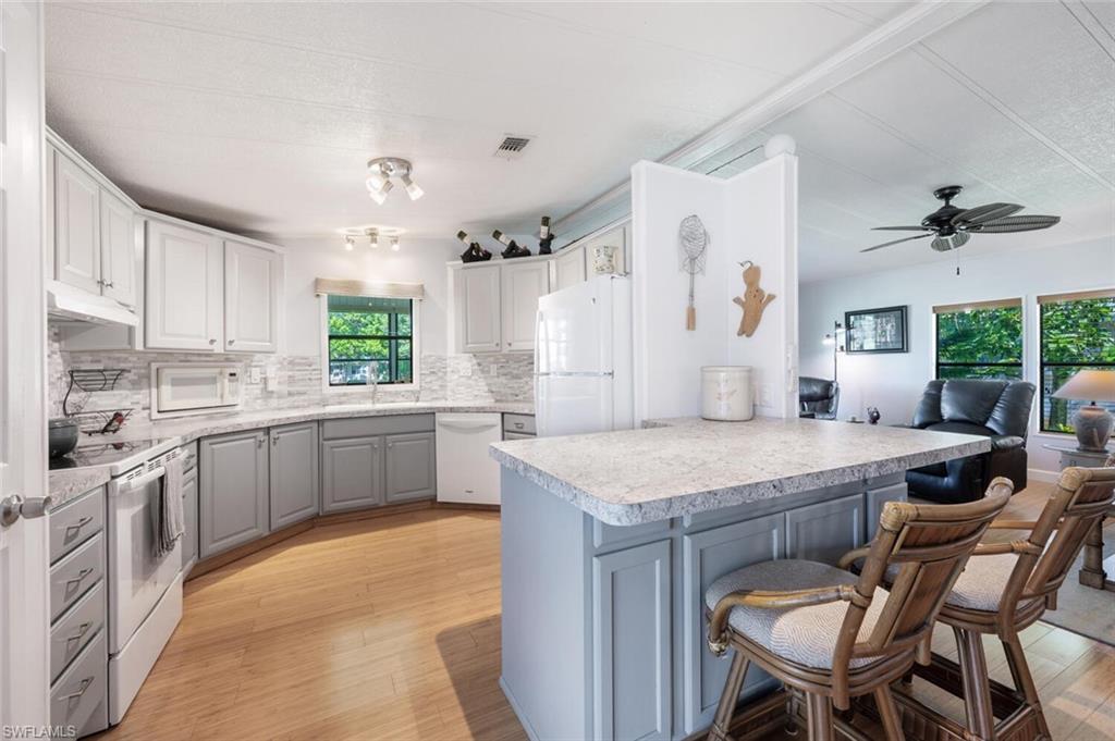 105 Calais CT