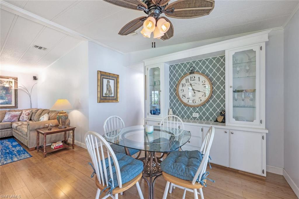 105 Calais CT
