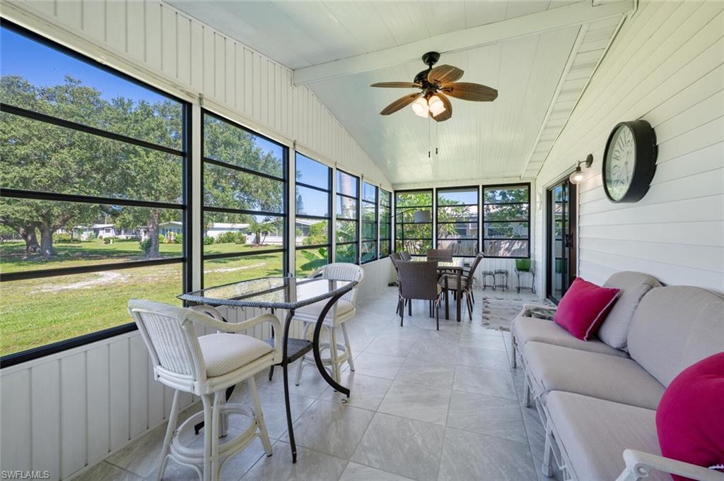 105 Calais CT