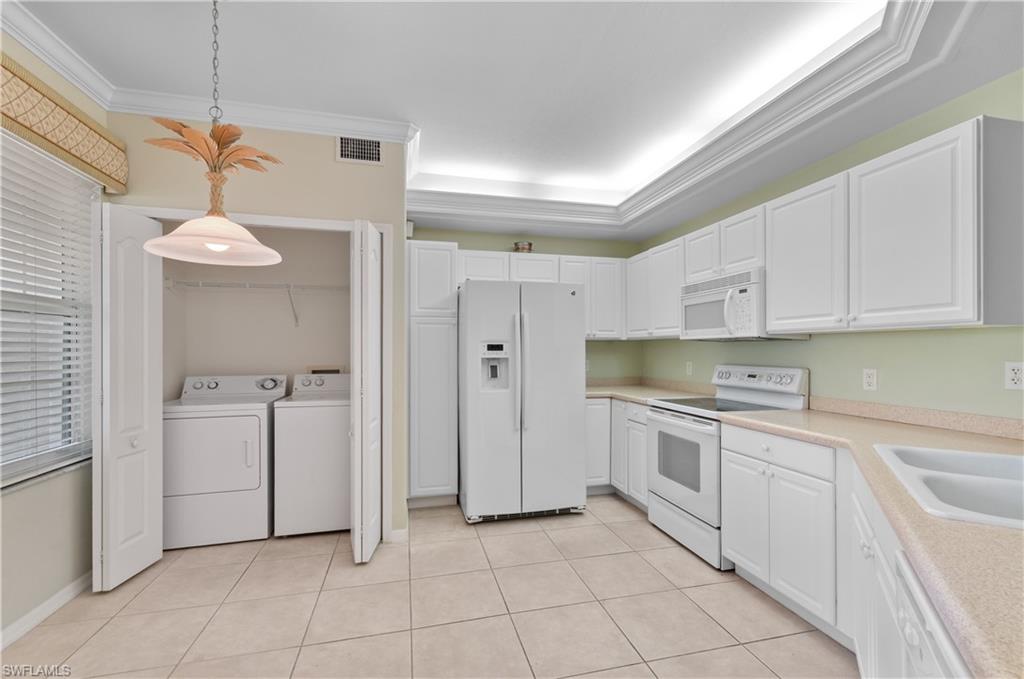 9341 Spring Run BLVD # 3106