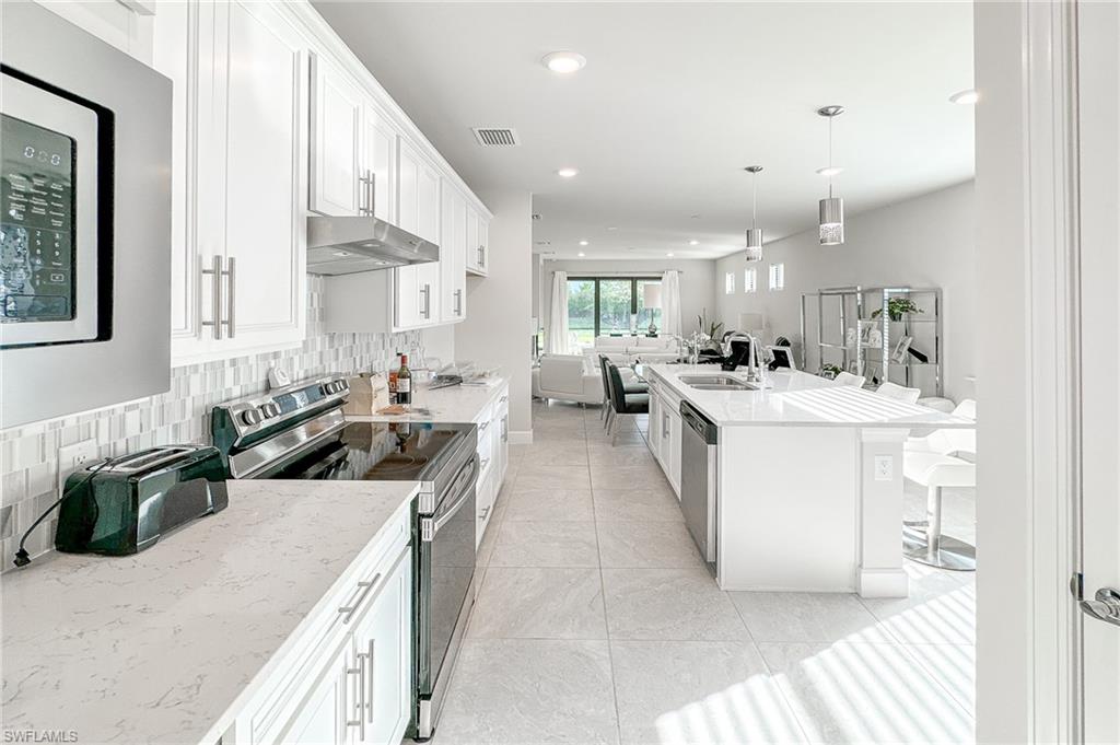 2244 Yellowfin CIR