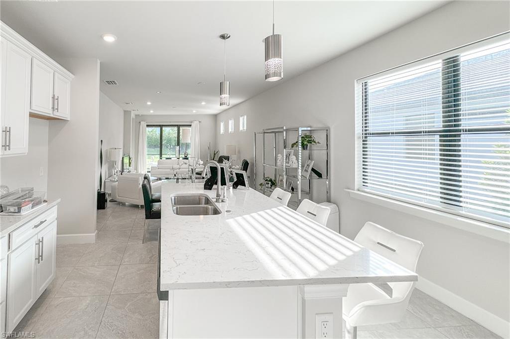 2244 Yellowfin CIR