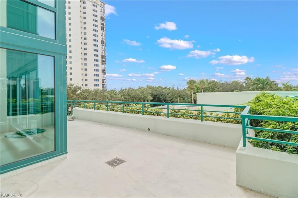 7515 Pelican Bay BLVD # 2A