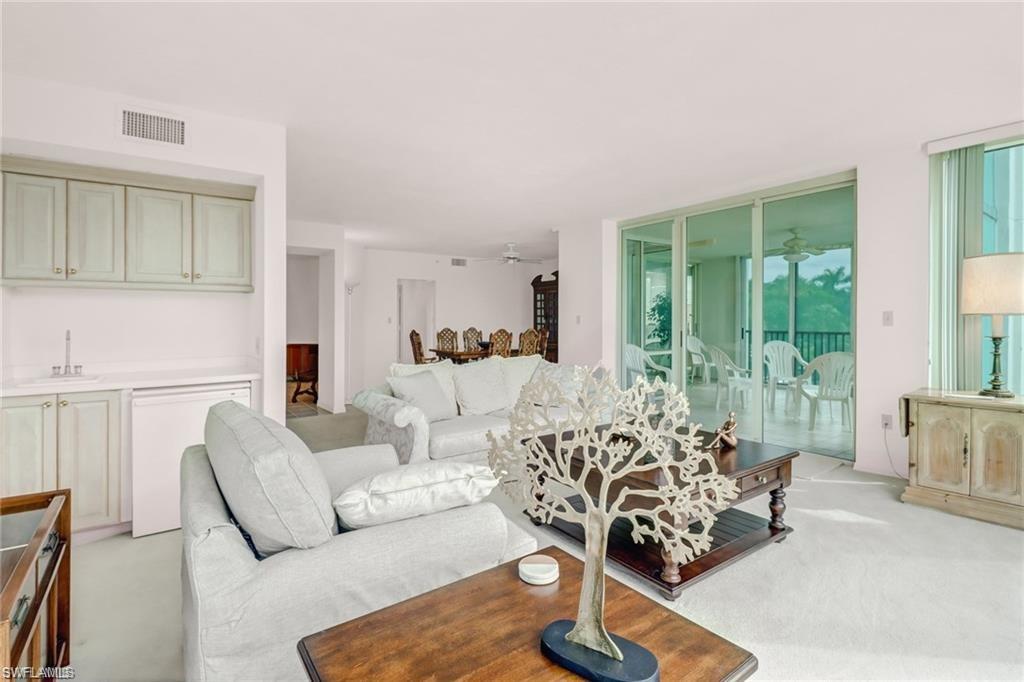 7515 Pelican Bay BLVD # 2A
