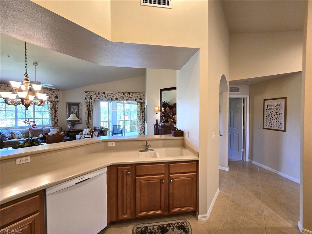 25130 Sandpiper Greens CT # 203