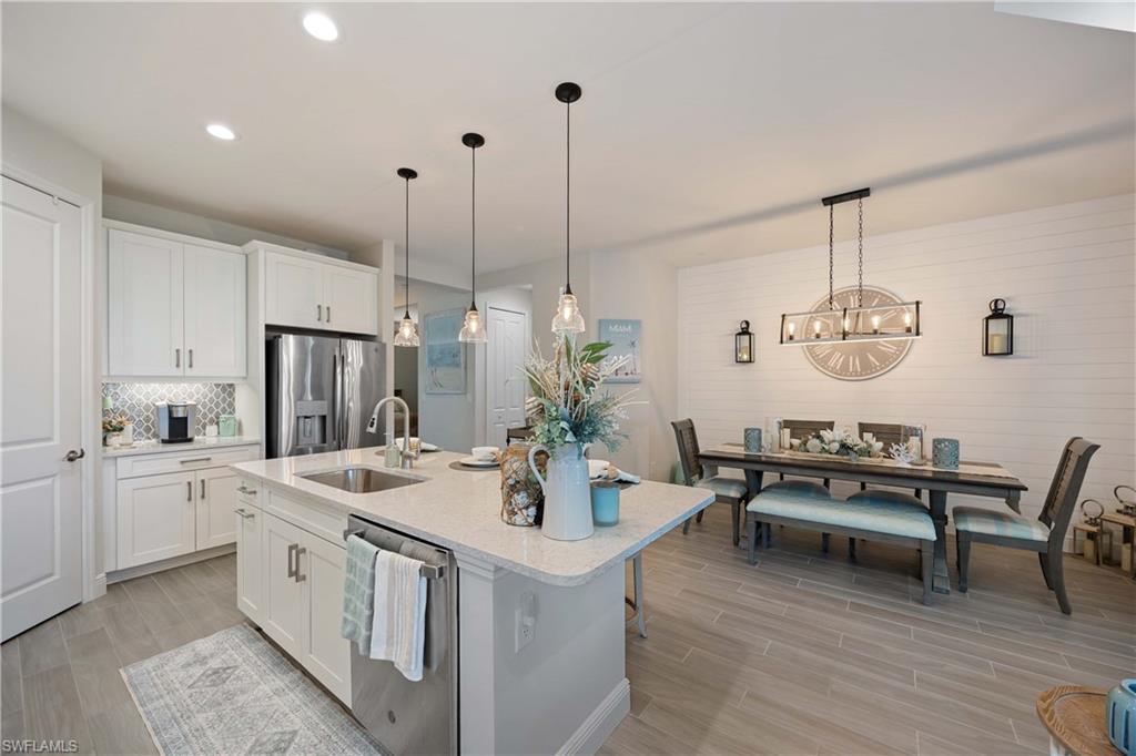 2322 Marquesa CIR