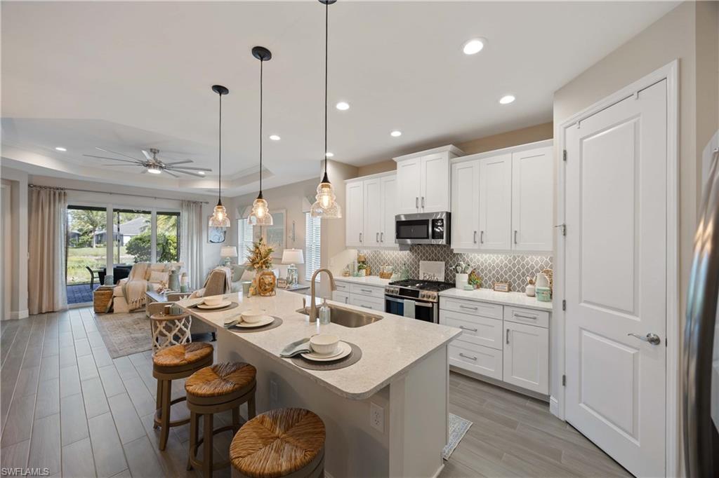 2322 Marquesa CIR