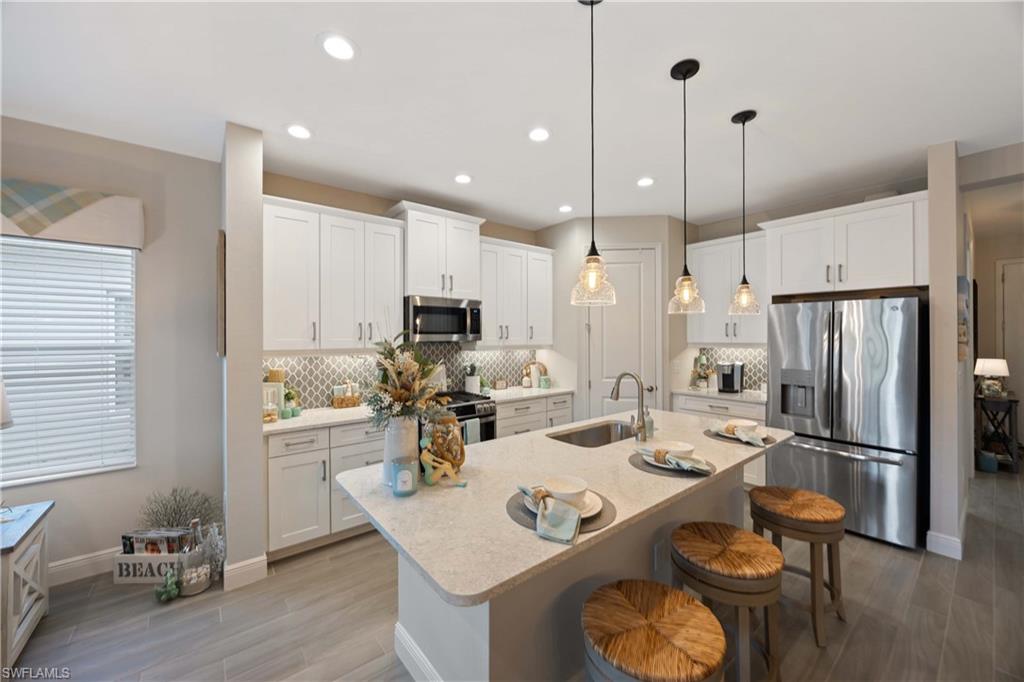 2322 Marquesa CIR