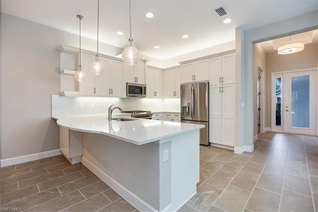 16483 Orinda WAY