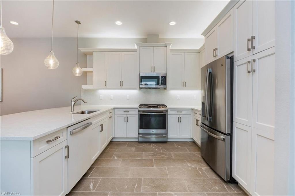 16483 Orinda WAY