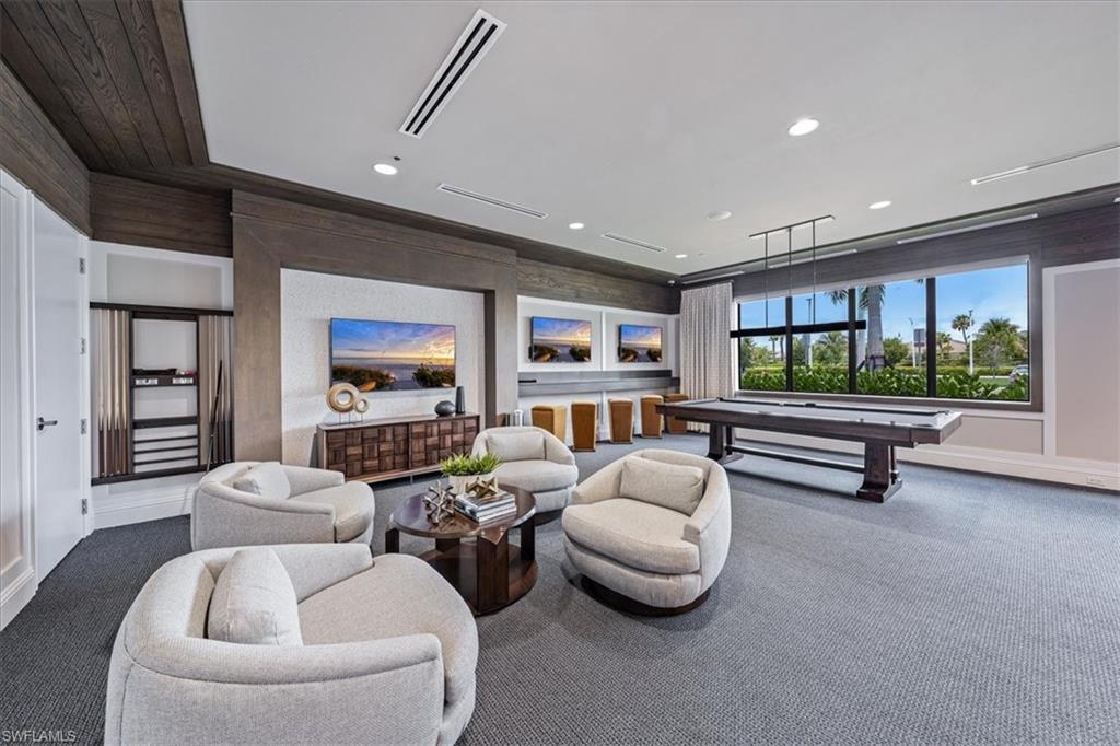 16483 Orinda WAY