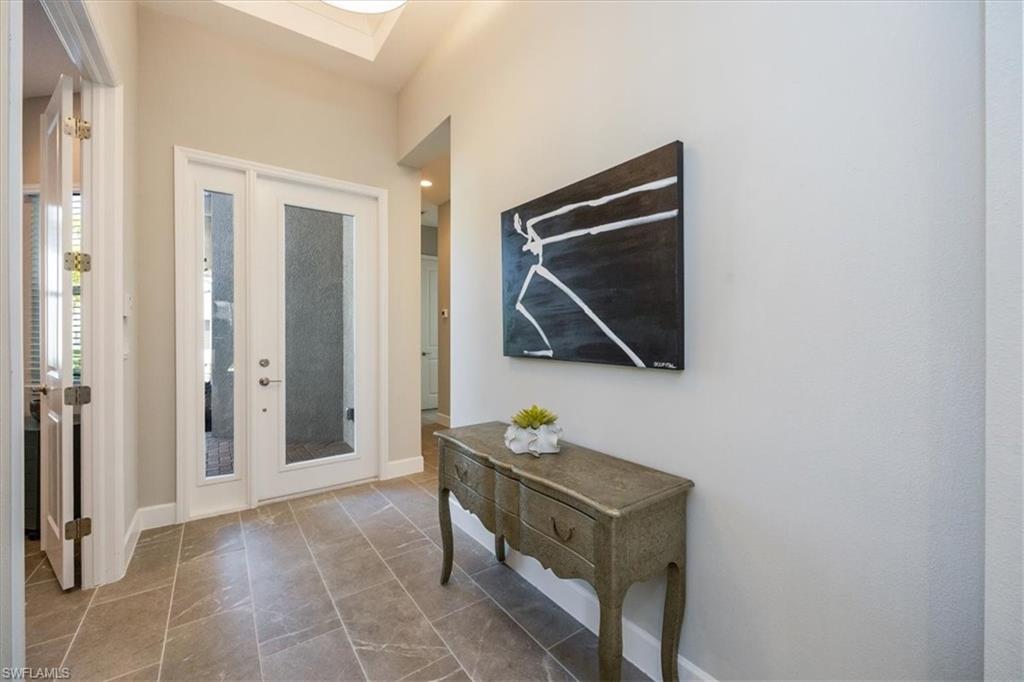 16483 Orinda WAY
