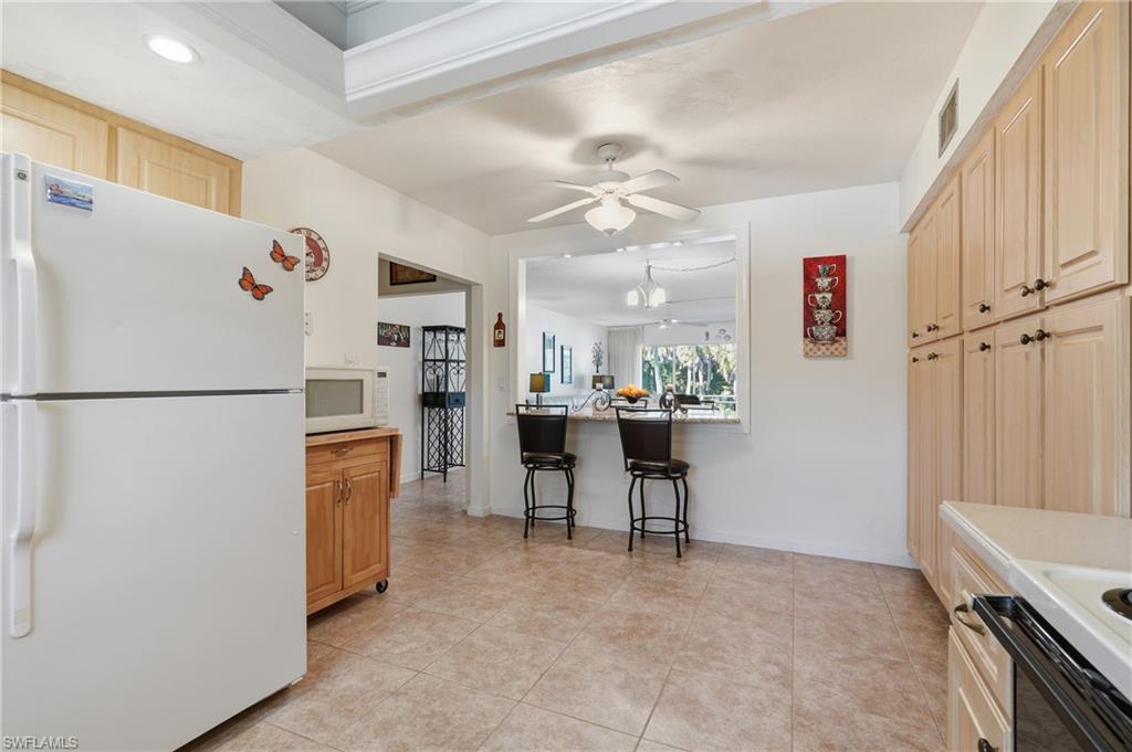 215 Cypress WAY E # D8