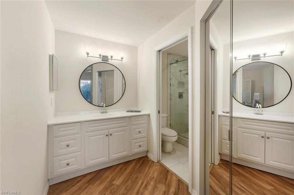 636 Windsor SQ 102