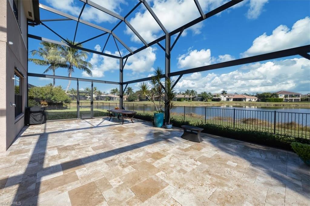3821 Columbia CT