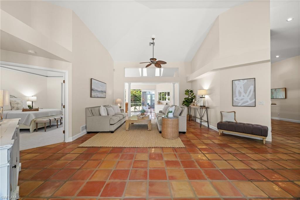1923 Blackstone CIR