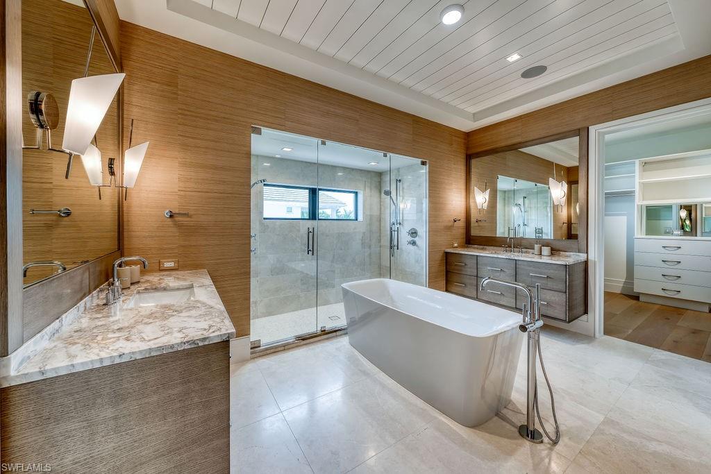 1365 Spyglass LN