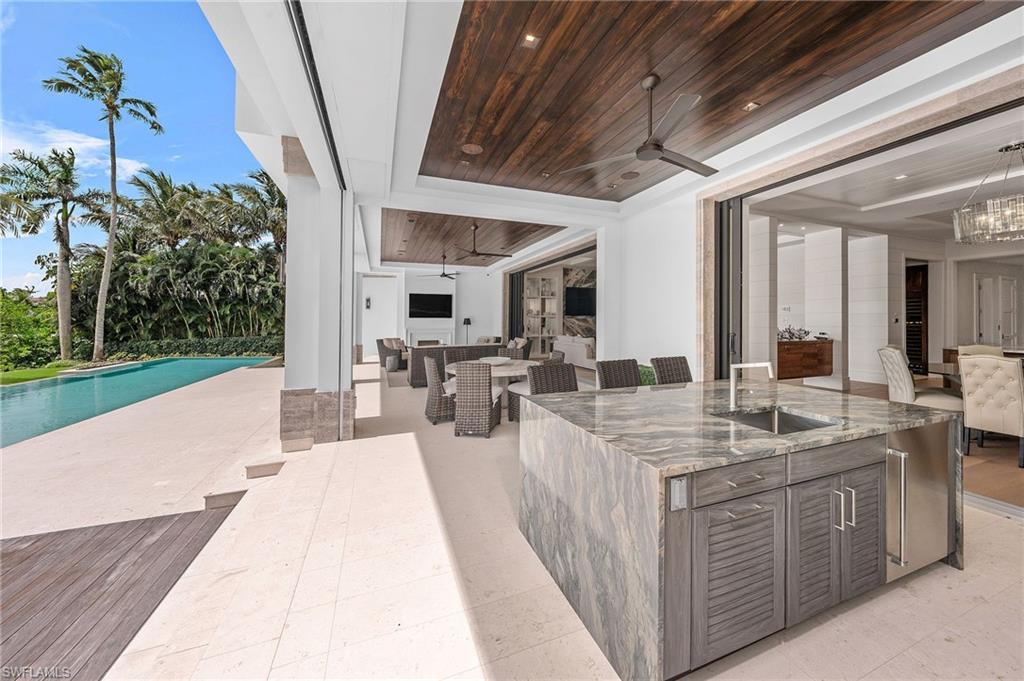 1365 Spyglass LN