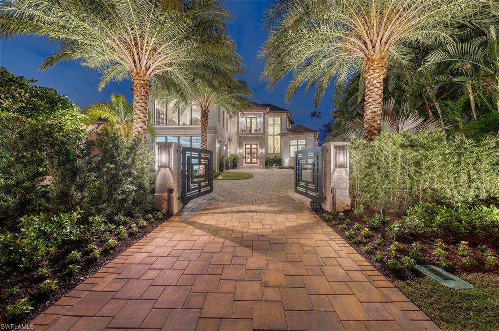 1365 Spyglass LN