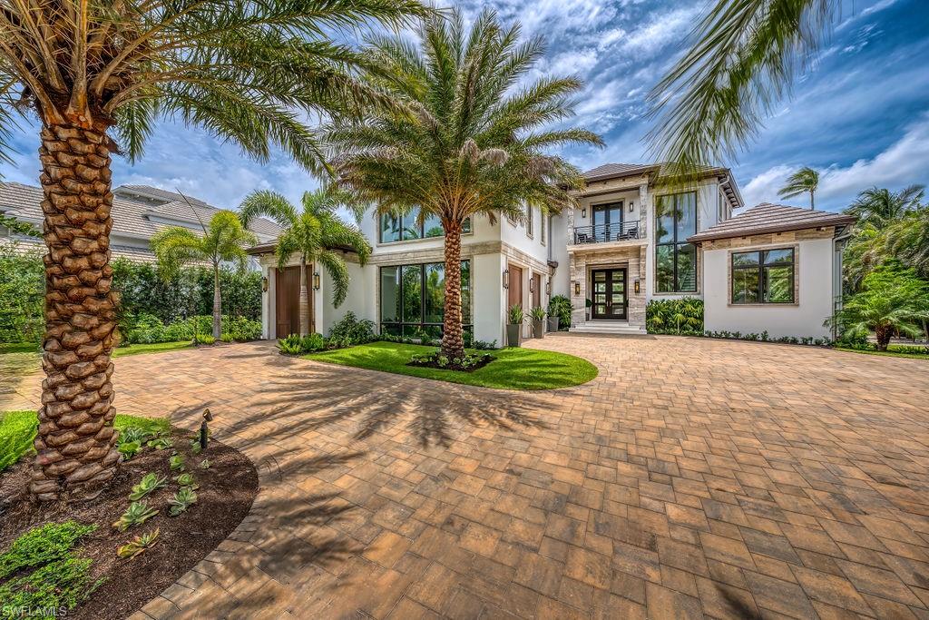 1365 Spyglass LN