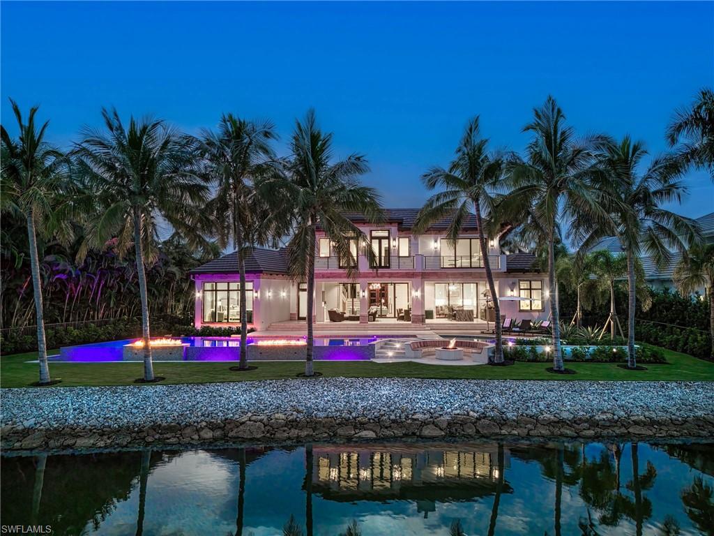 1365 Spyglass LN