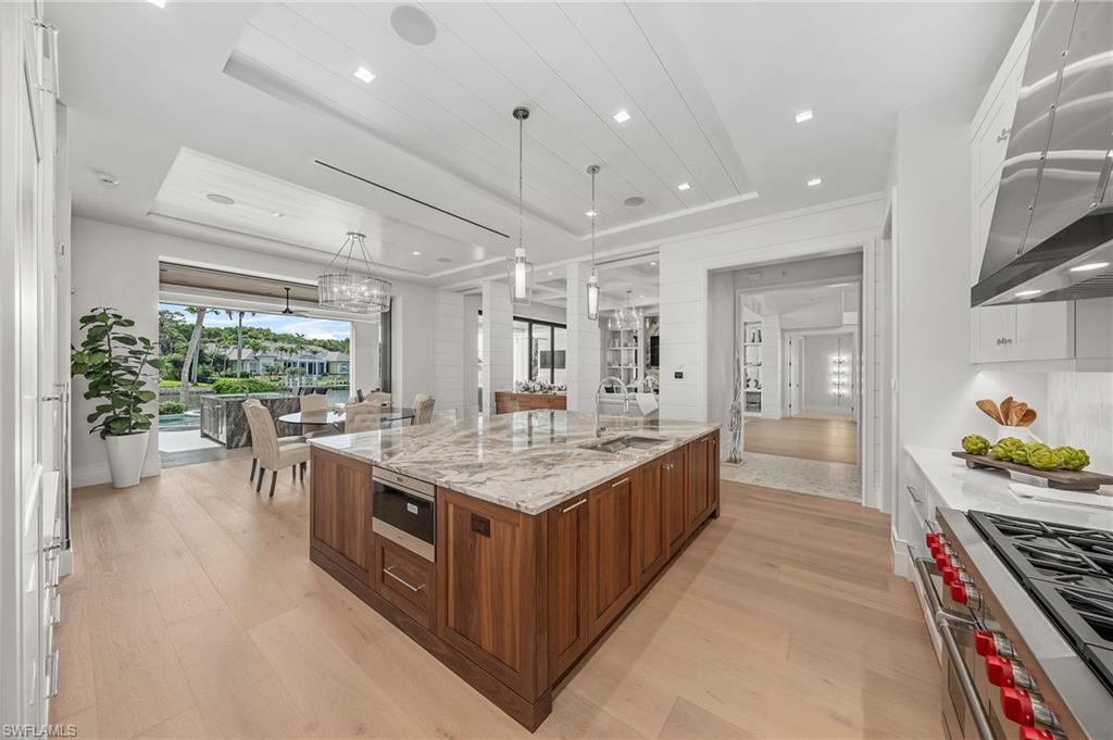 1365 Spyglass LN
