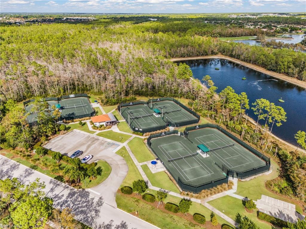 8505 Naples Heritage DR Unit: 146