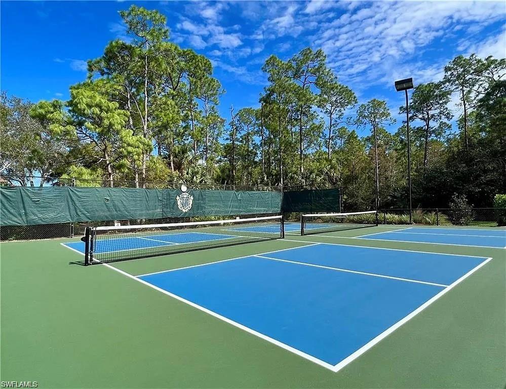 8505 Naples Heritage DR Unit: 146