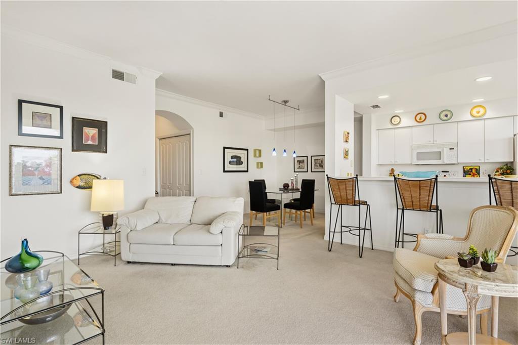 8505 Naples Heritage DR Unit: 146