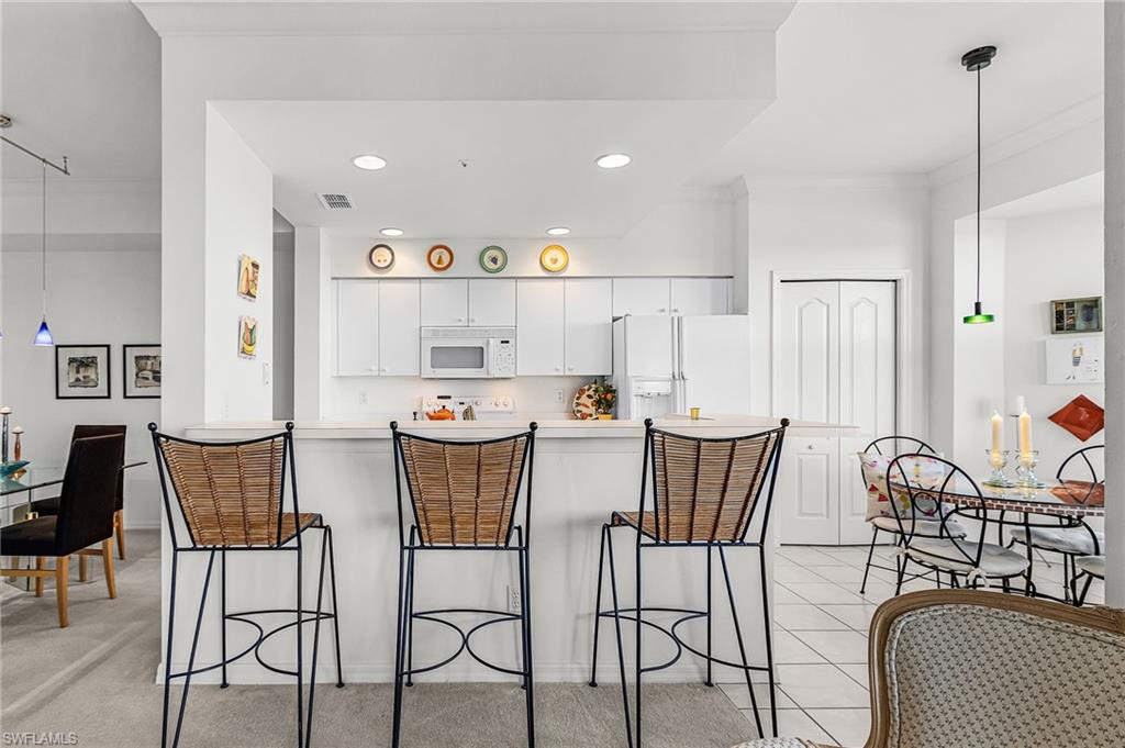 8505 Naples Heritage DR Unit: 146