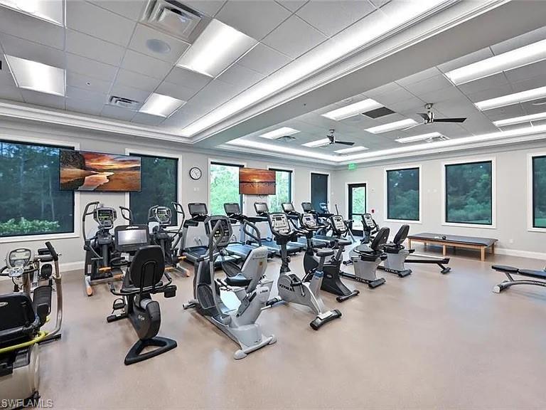 8505 Naples Heritage DR Unit: 146