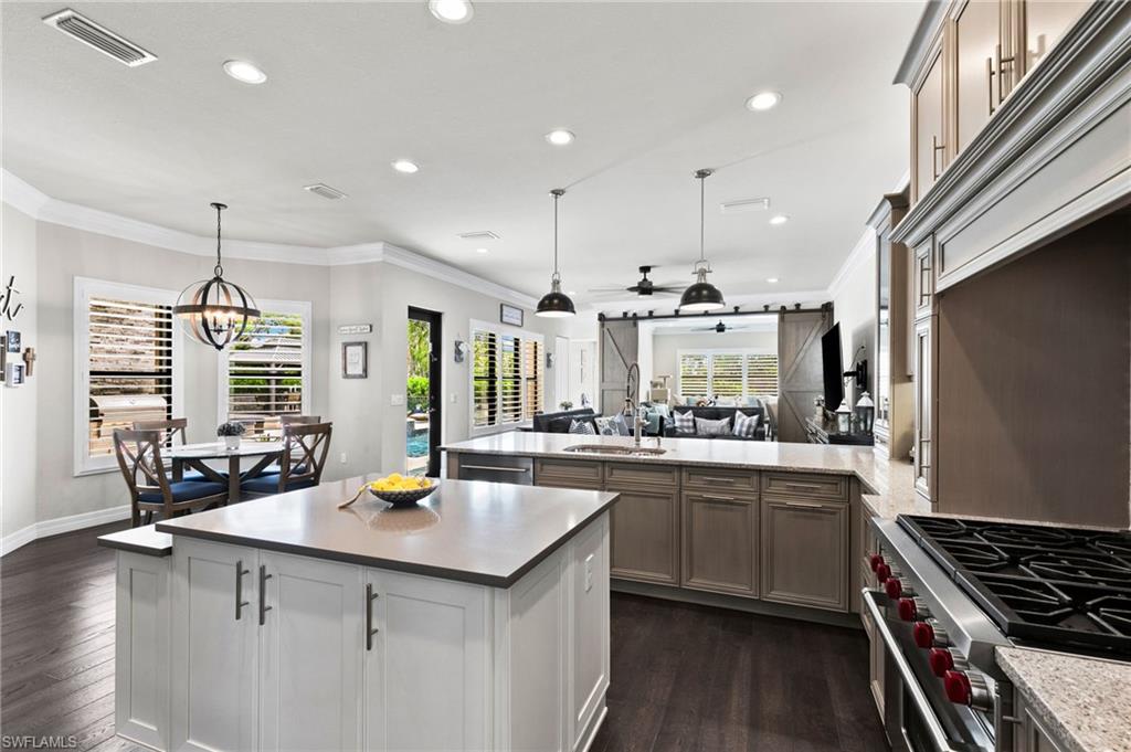 4605 Azalea DR