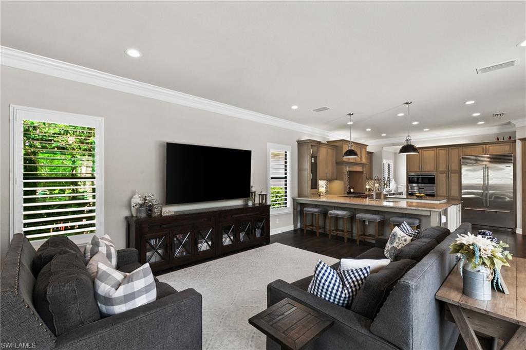 4605 Azalea DR