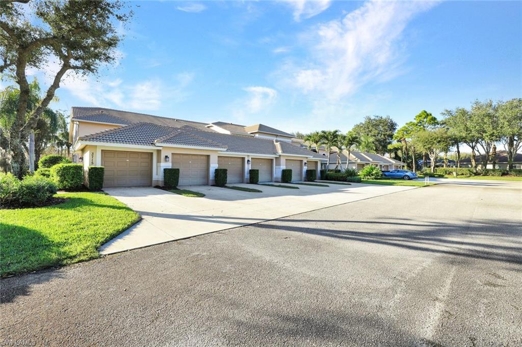 3715 Buttonwood WAY # 1722
