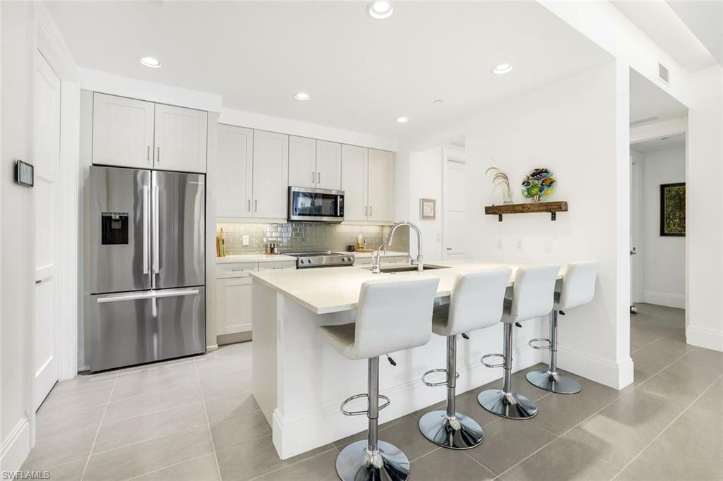 1035 3rd AVE S 215