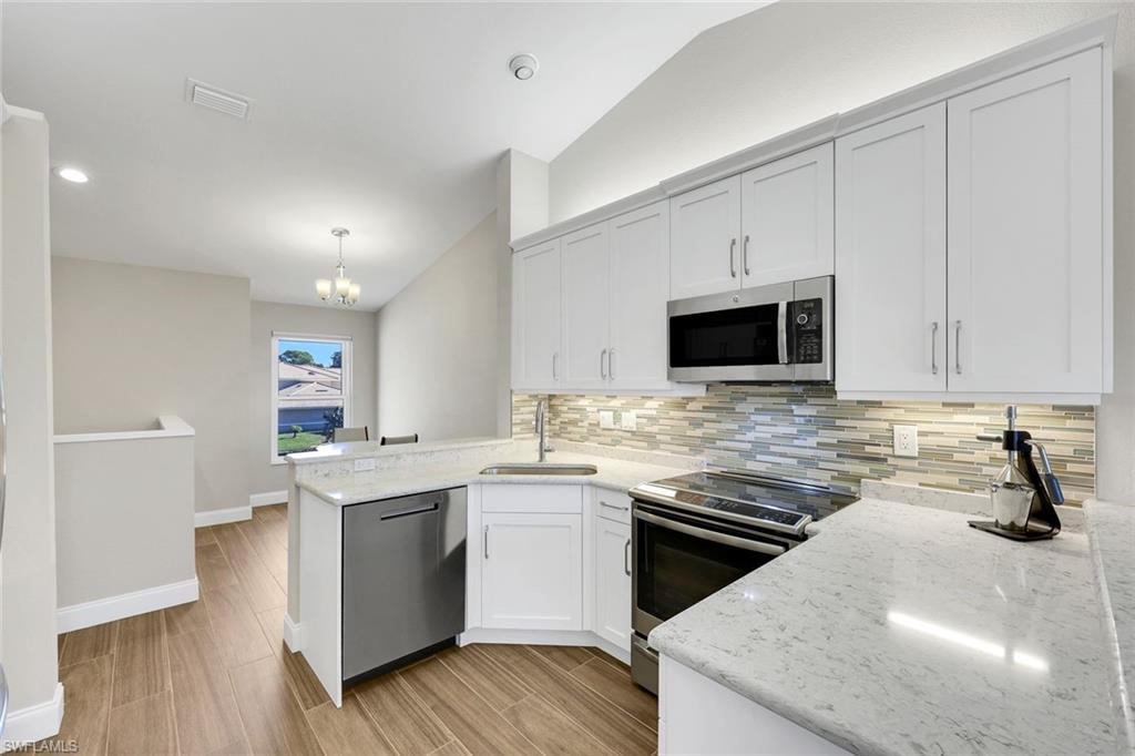 351 Emerald Bay CIR R5