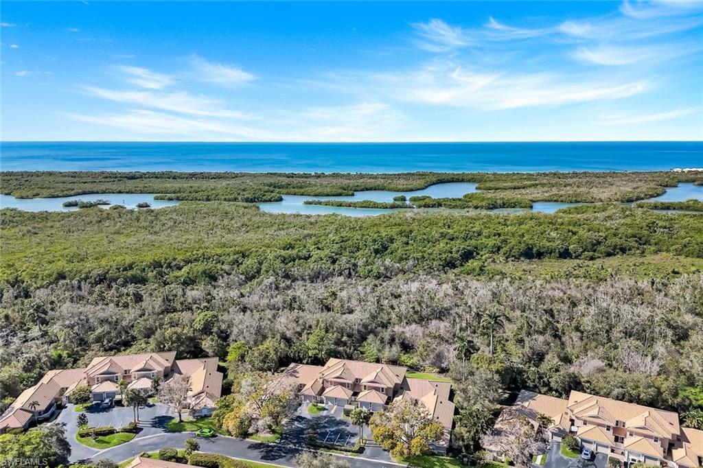 351 Emerald Bay CIR R5