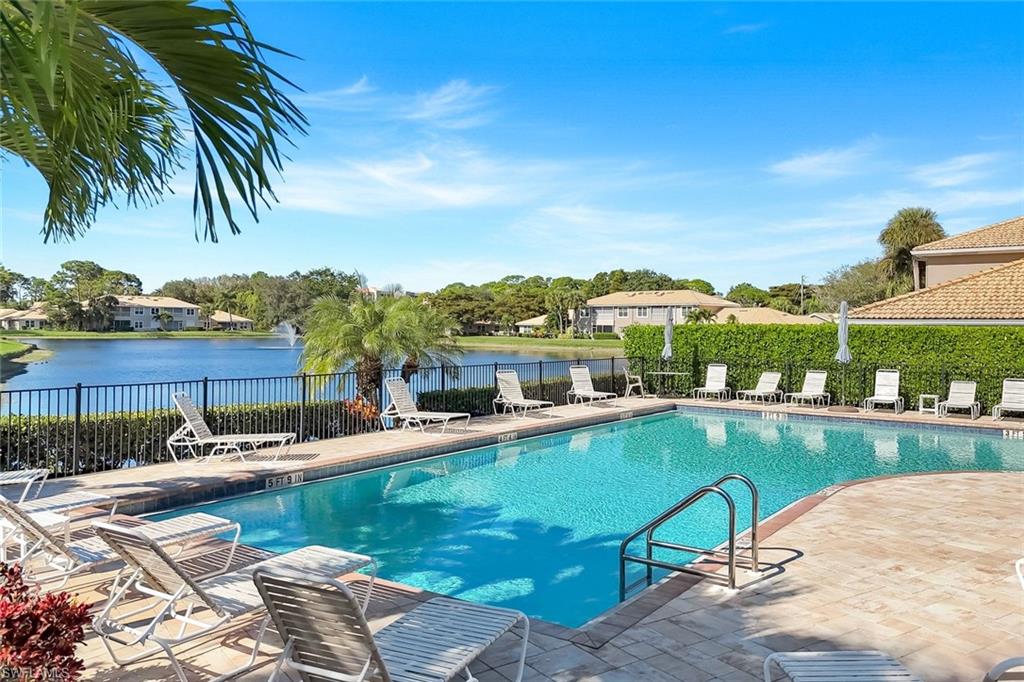 351 Emerald Bay CIR R5