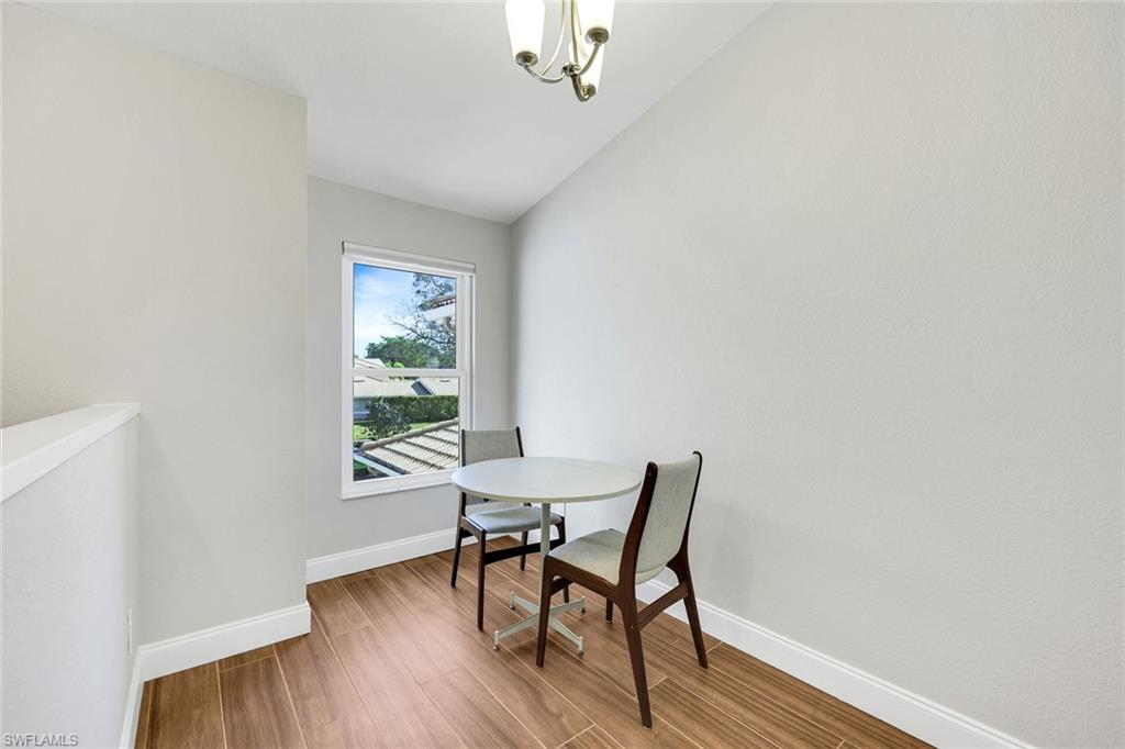 351 Emerald Bay CIR R5